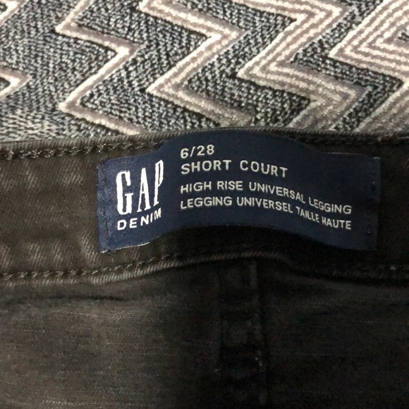 Women’s Gap Denim Size 6 “Short” Jeggings - Picture 2 of 12